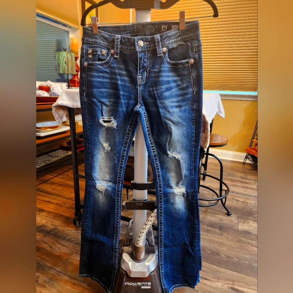 Miss Me Jeans, Size 28 Boot Cut